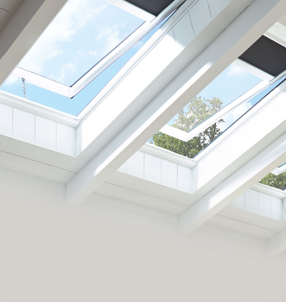 VELUX Skylight Shades - Venetian - Light Filtering - Blackout - Solar